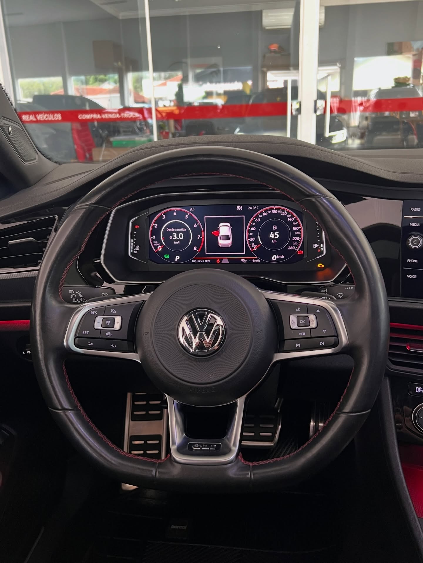 613026179_18340860061235439_2479376823298569618_n